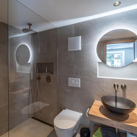 Dalias Ferienparadies Enzian - Alpenrose Saas-Almagell